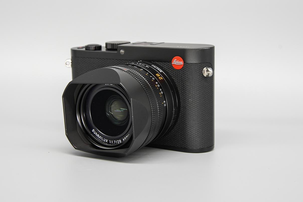 ライカQ(typ116)の魅力をじっくりレビュー！【ライカM3とのサイズ比較