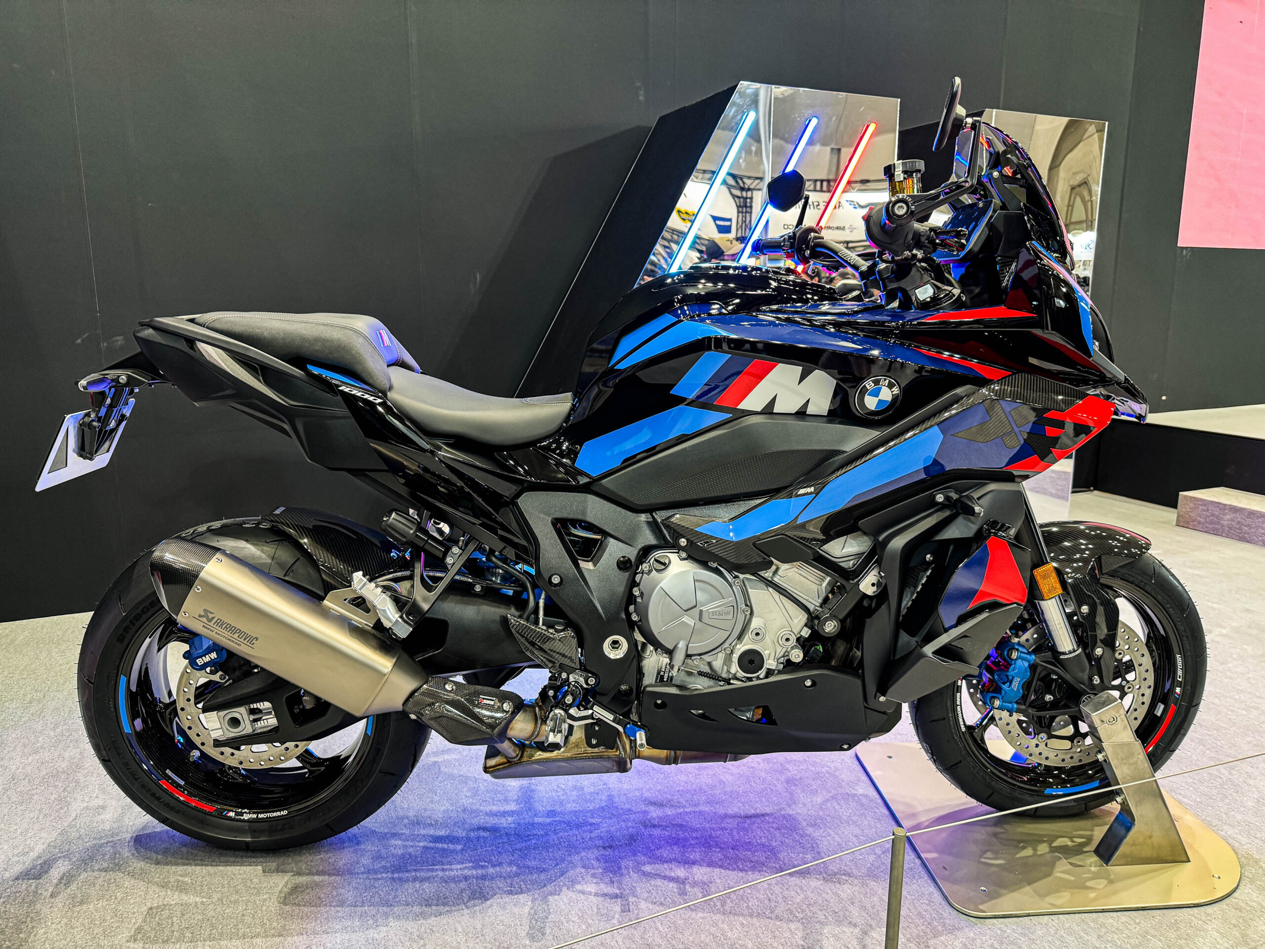 BMW S1000XR ローシート