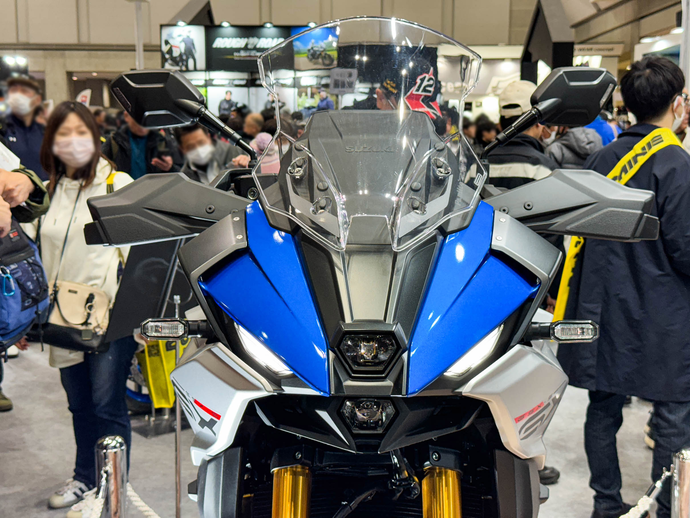 GSX-S1000GT 純正スクリーン 新車外し取り付けボルト付き 未使用