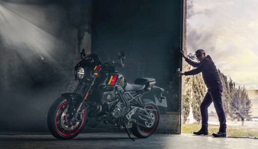 2025年新型 スズキ GSX-8TT 徹底レビュー｜ヘッドライトカウル付きネオクラシックの魅力と装備・スペック解説